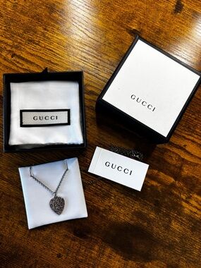 Gucci Ghost Silver Heart Pendant Necklace (vintage, super rare!)